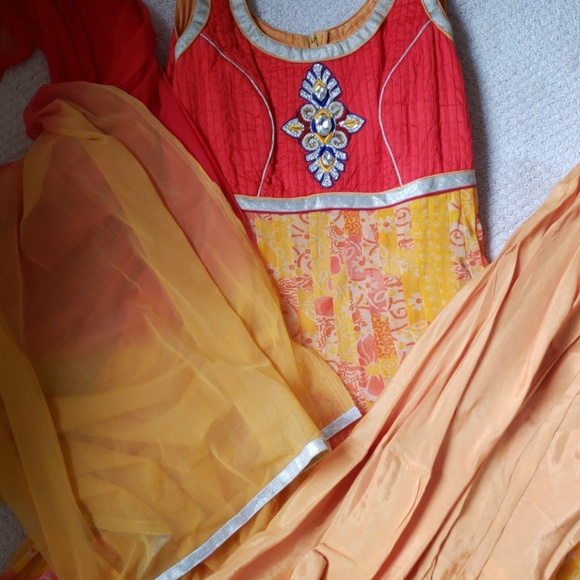 Bright yellow anarkali suit w/ embellished bodice - Picture 6 of 8
